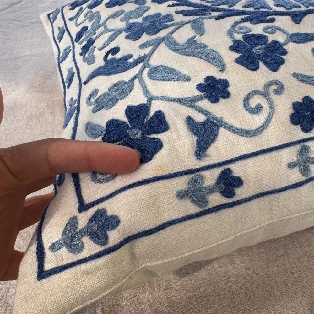 Pottery Barn Throw Pillow Cover 18in Blue Cream Embroidered Floral Down Insert